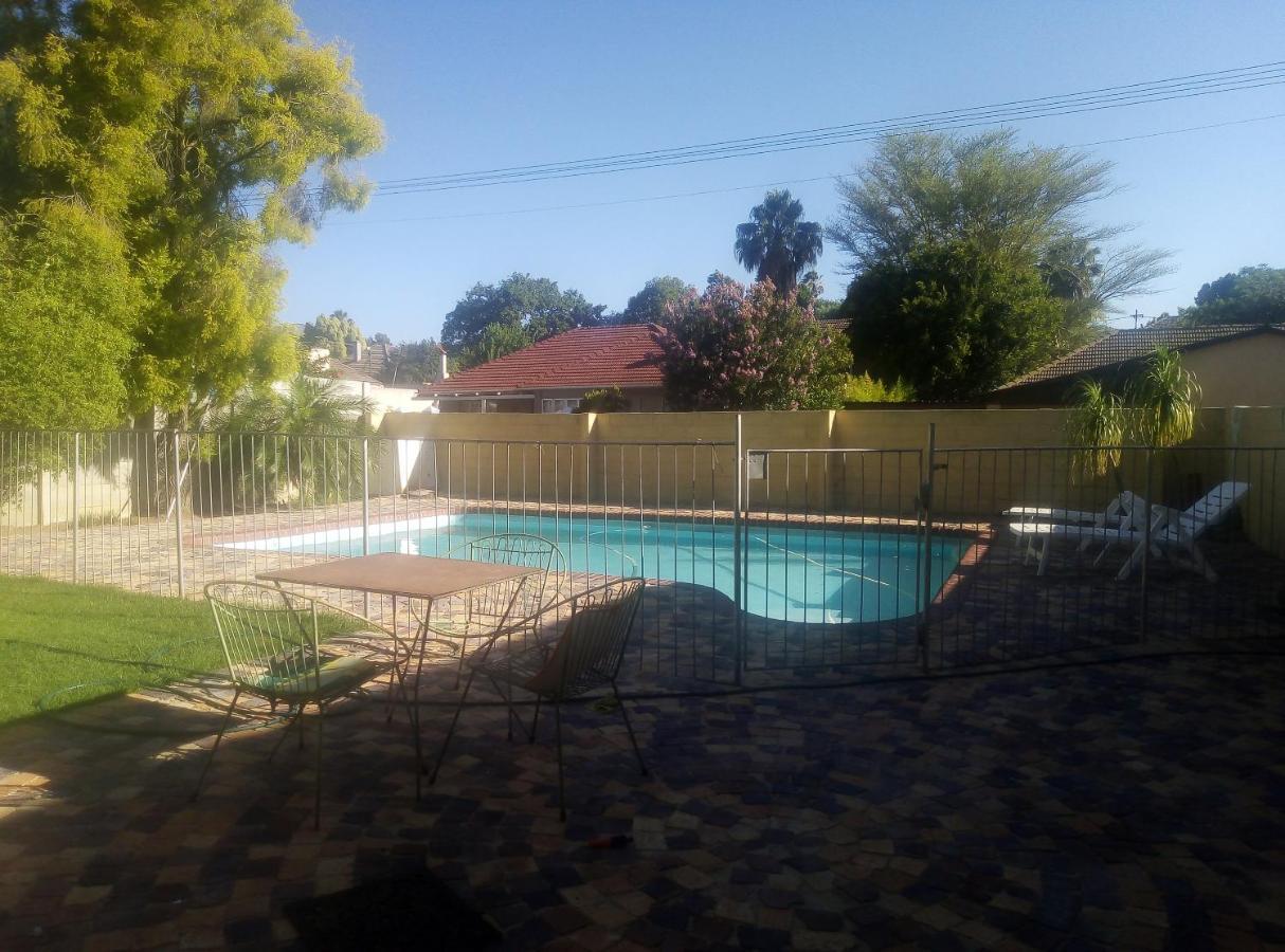 10 On Fairview B&B Paarl Eksteriør bilde
